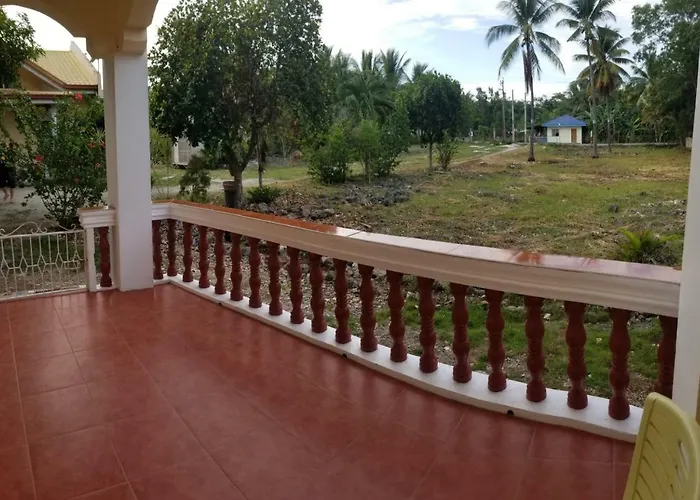 Happy Cow Hostel *