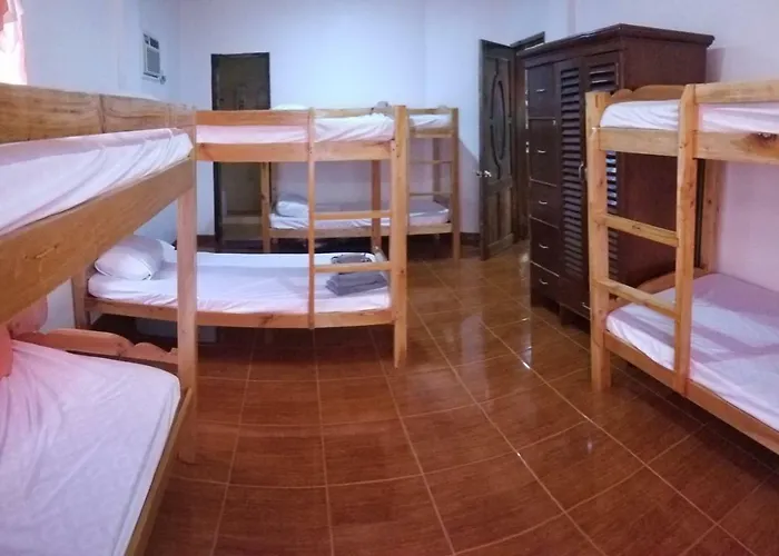 Hostel Happy Cow Moalboal